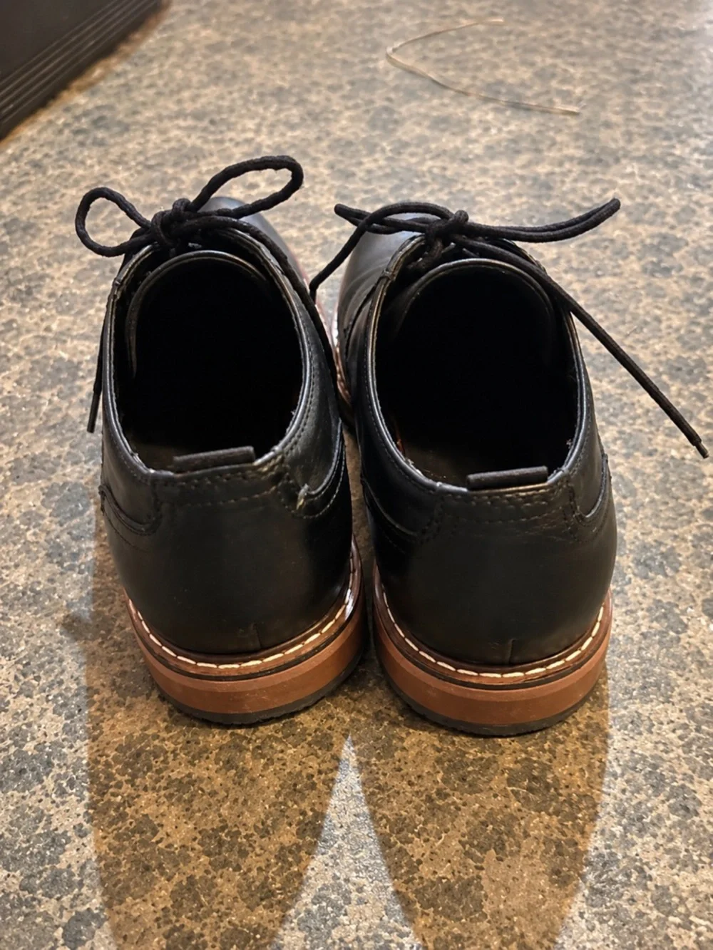 Classic Black Men's Leather Derby Shoes